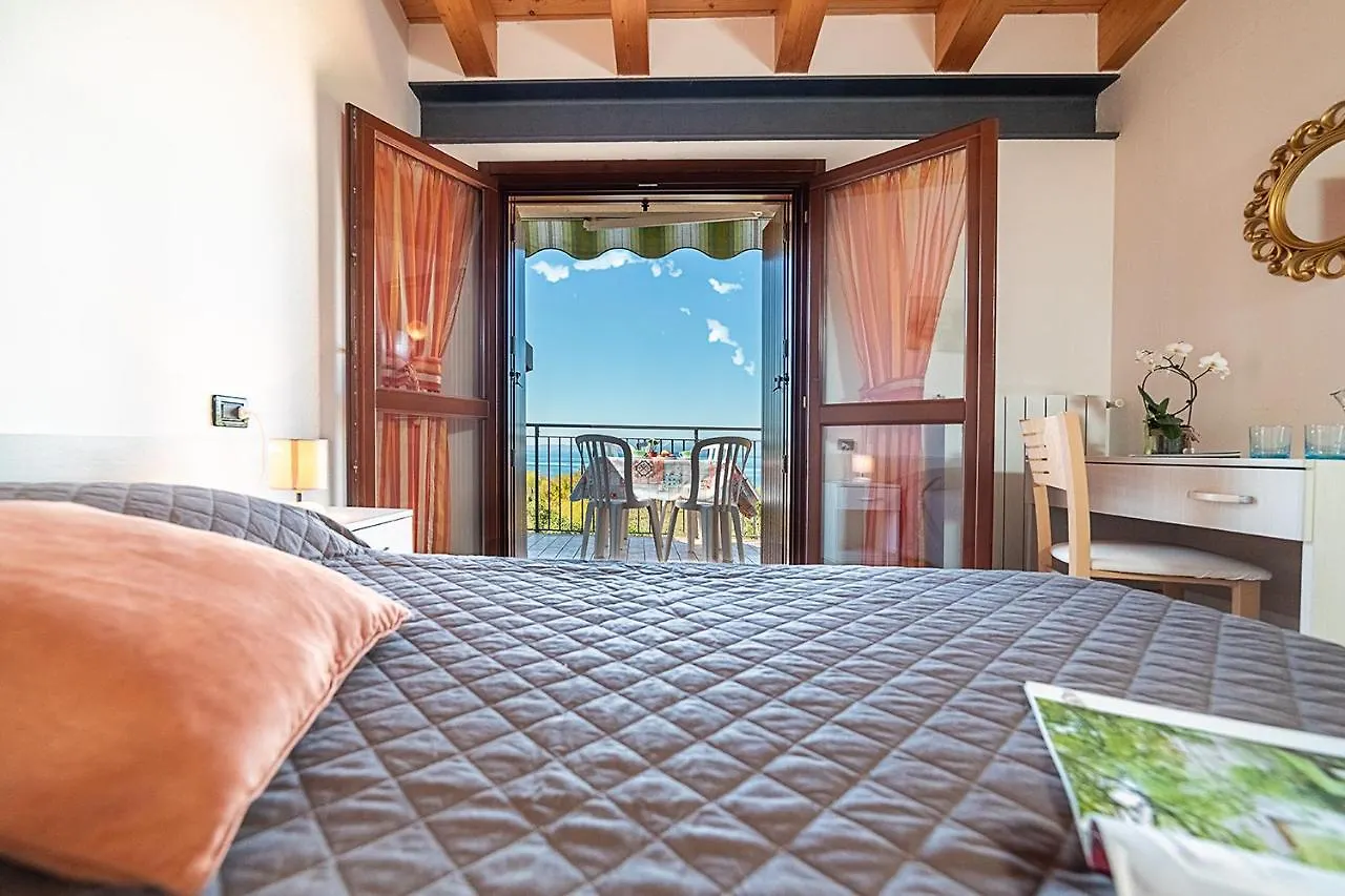 Apartments Eden - Regarda Travel Lazise 0*,